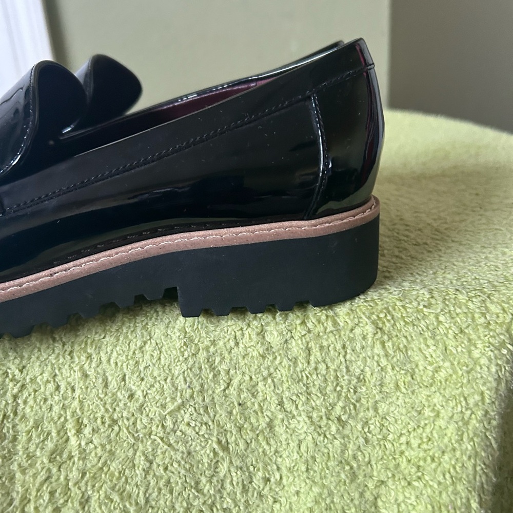 NWOB Franco Sarto Colette Glossy Black Loafers with Silver Accents - Picture 8 of 10